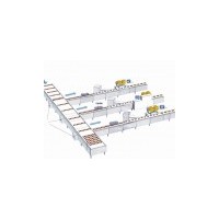 該理料包裝線適用于瑞試卷、蛋黃派、磨堡蛋糕、銅鑼燒等徹底改變傳統(tǒng)生產(chǎn)廠家的人工放料包裝模式，采用全自動(dòng)入料，生產(chǎn)縣的產(chǎn)品