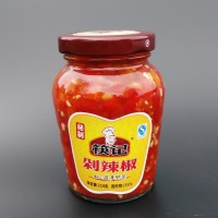 鄭州朝天剁辣椒招商代理/認(rèn)真挑選原材料