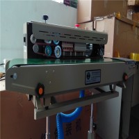 豆沙包充氮?dú)夥饪跈C(jī)，沃發(fā)牌印字封口機(jī)濟(jì)南招商