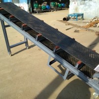 鋼絲繩升降輸送機(jī)  土方裝車尼龍帶傳送機(jī)Lj1