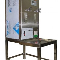 產(chǎn)水量400公斤以上的燃?xì)忾_水器
