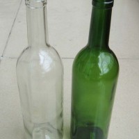供應(yīng)高檔750ml玻璃紅酒瓶