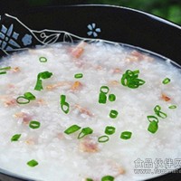 伍の料理窩蛋牛肉粥
