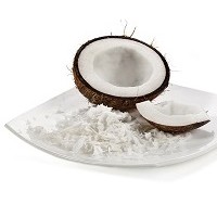 新鮮白嫩的椰子肉，經(jīng)過切絲，滅菌，烘干等工序加工成椰蓉。