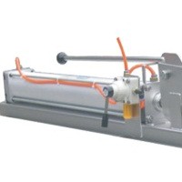 填充機(jī) 灌裝機(jī)