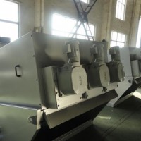 二手泥漿脫水機，二手臥螺離心機
