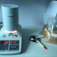 水產(chǎn)飼料水分檢測儀