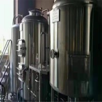 一套精釀啤酒設備多少錢 精釀啤酒設備價格誠選史密力維
