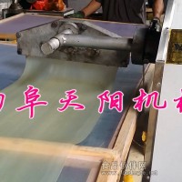 粉皮機(jī)，小型寬粉皮加工設(shè)備