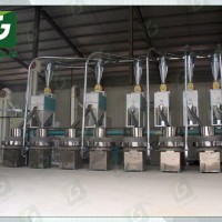 新型產品玉米雜糧制粉機組（現(xiàn)場加工視頻）